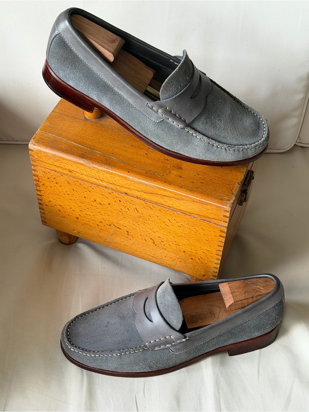 Johnston & Murphy Gray Blue Suede Penny Loafers | Sheepskin | Size 9.5 - Picture 2 of 13
